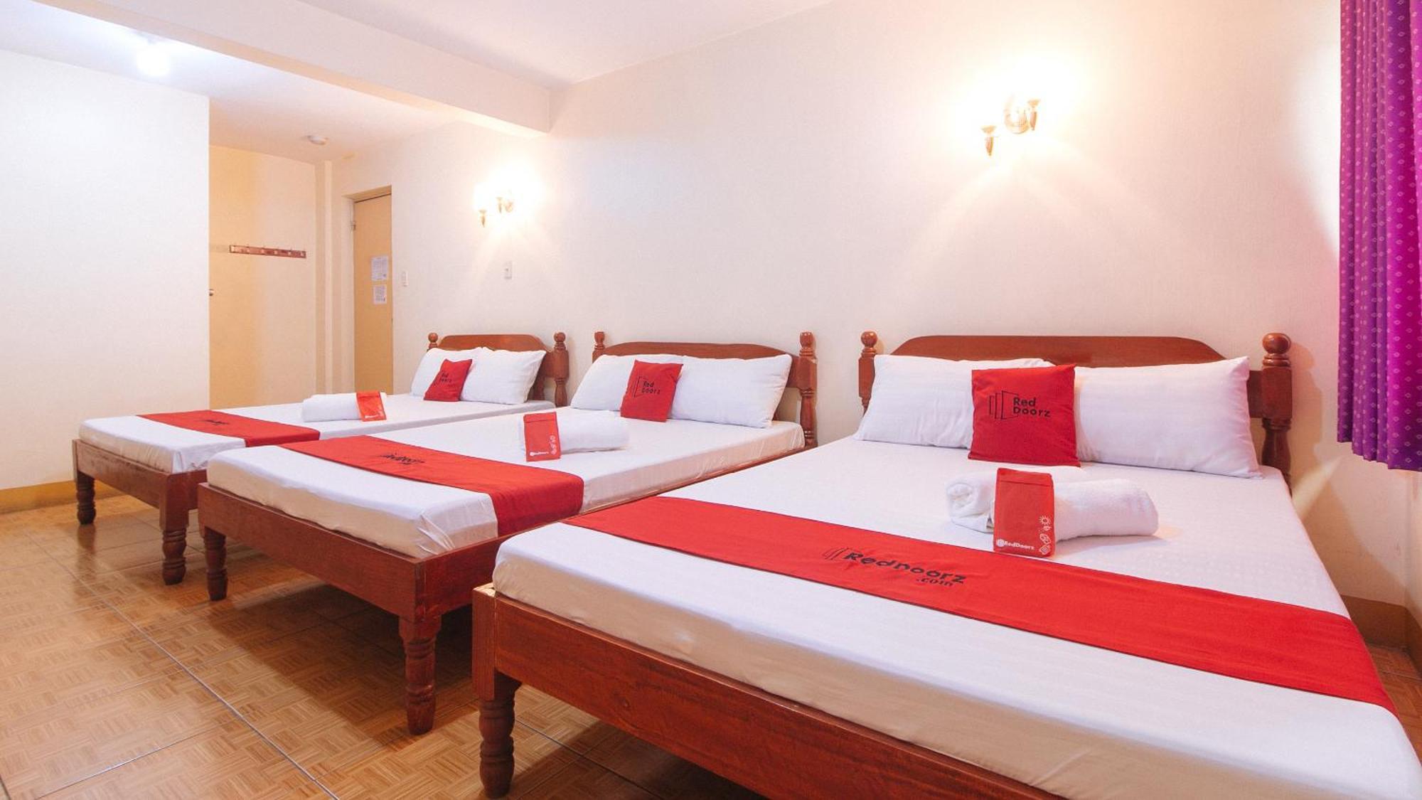 Reddoorz @ Golden Victory Hotel Mabalacat Pampanga Dış mekan fotoğraf