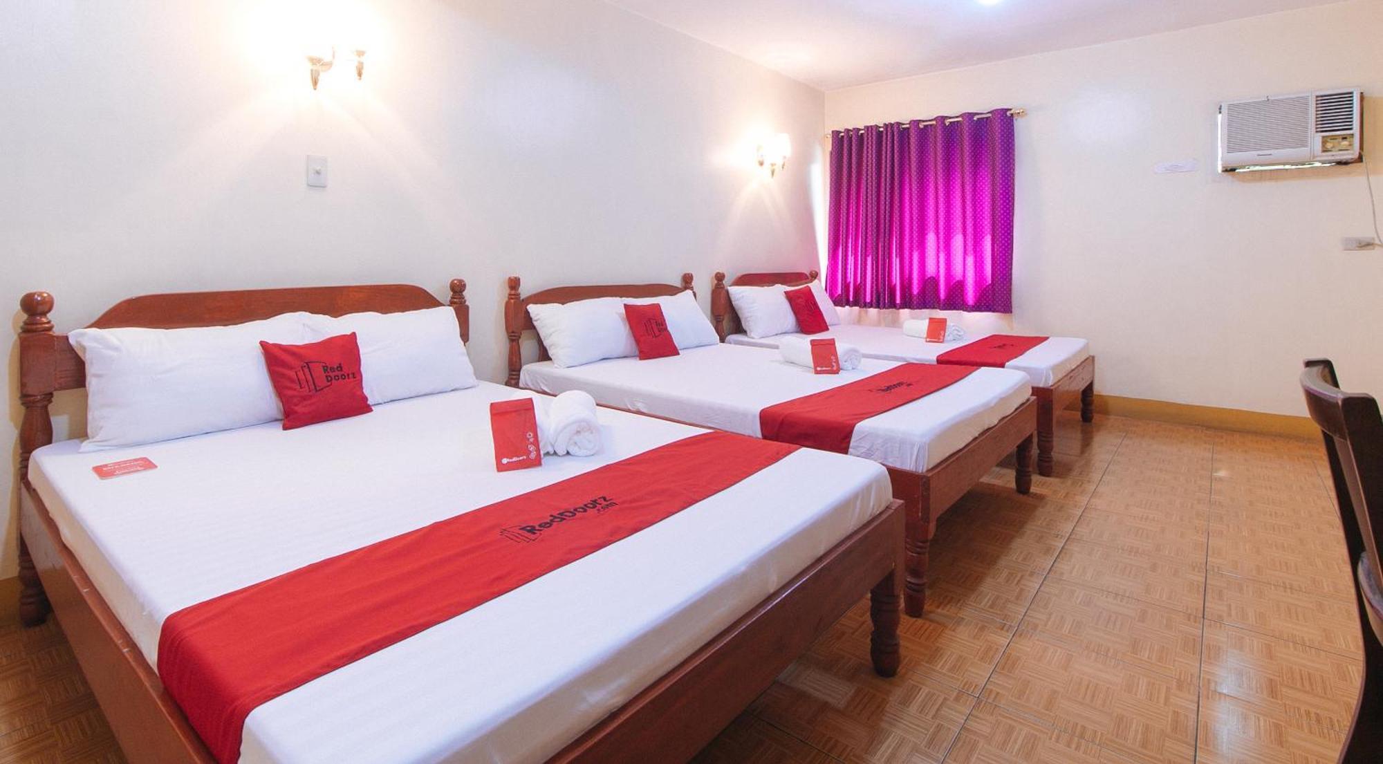 Reddoorz @ Golden Victory Hotel Mabalacat Pampanga Dış mekan fotoğraf