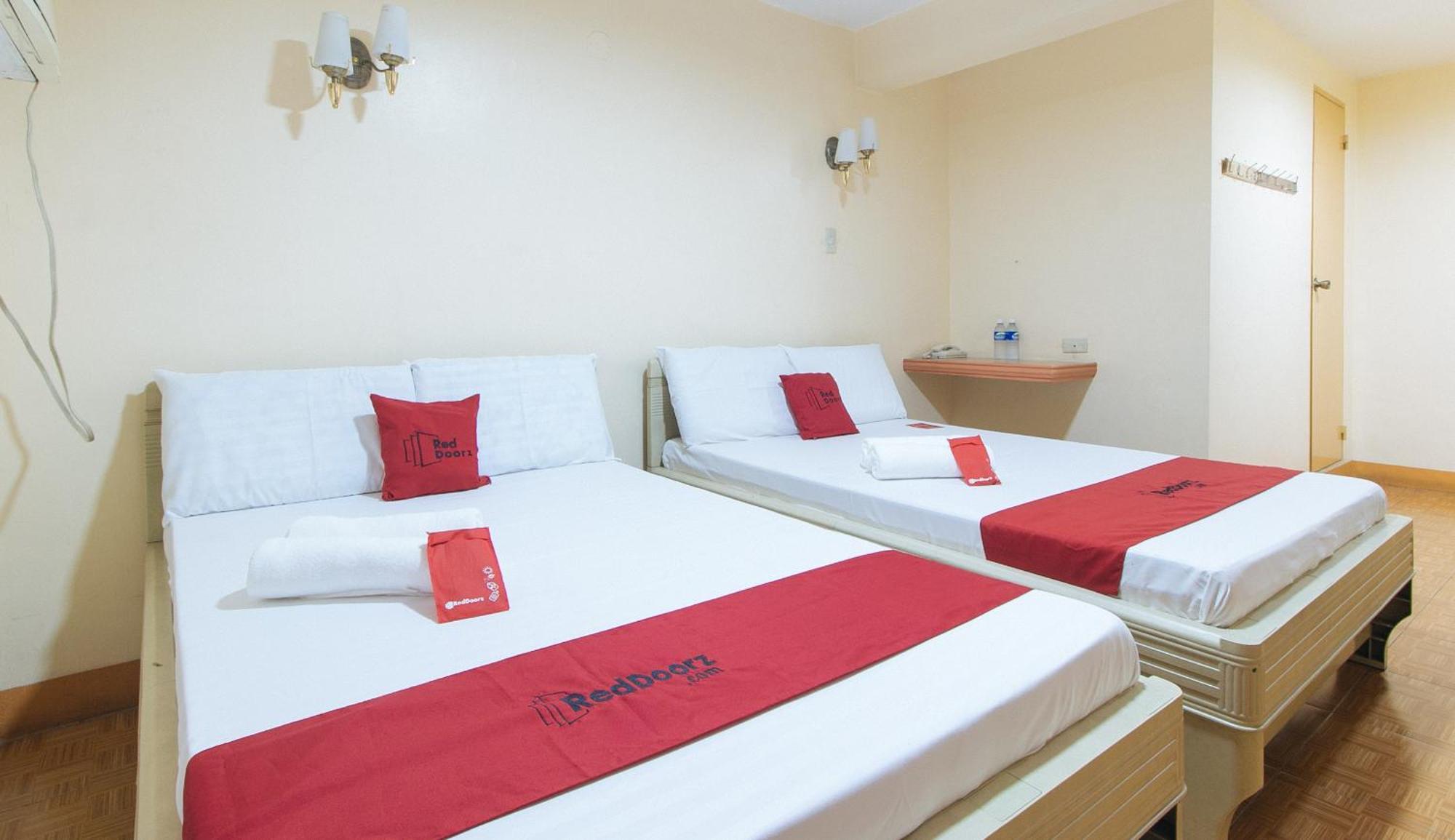 Reddoorz @ Golden Victory Hotel Mabalacat Pampanga Dış mekan fotoğraf