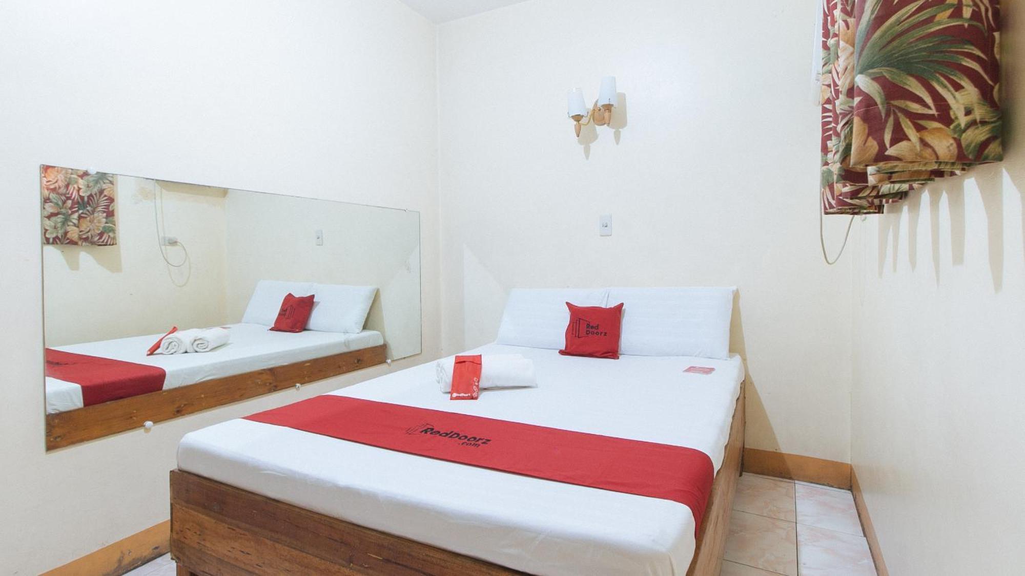 Reddoorz @ Golden Victory Hotel Mabalacat Pampanga Dış mekan fotoğraf